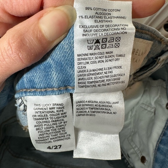 LUCKY Brand Embroidered Relaxed Taper Light Wash Jeans Size 27 - Picture 6 of 7